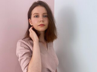 EllyBelloy private real adult